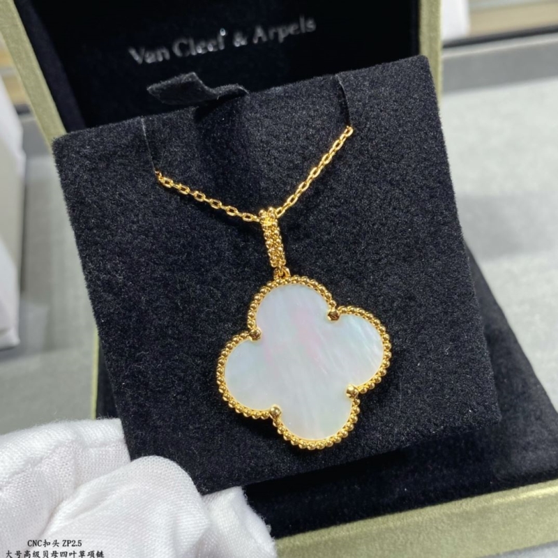 Vca Necklaces